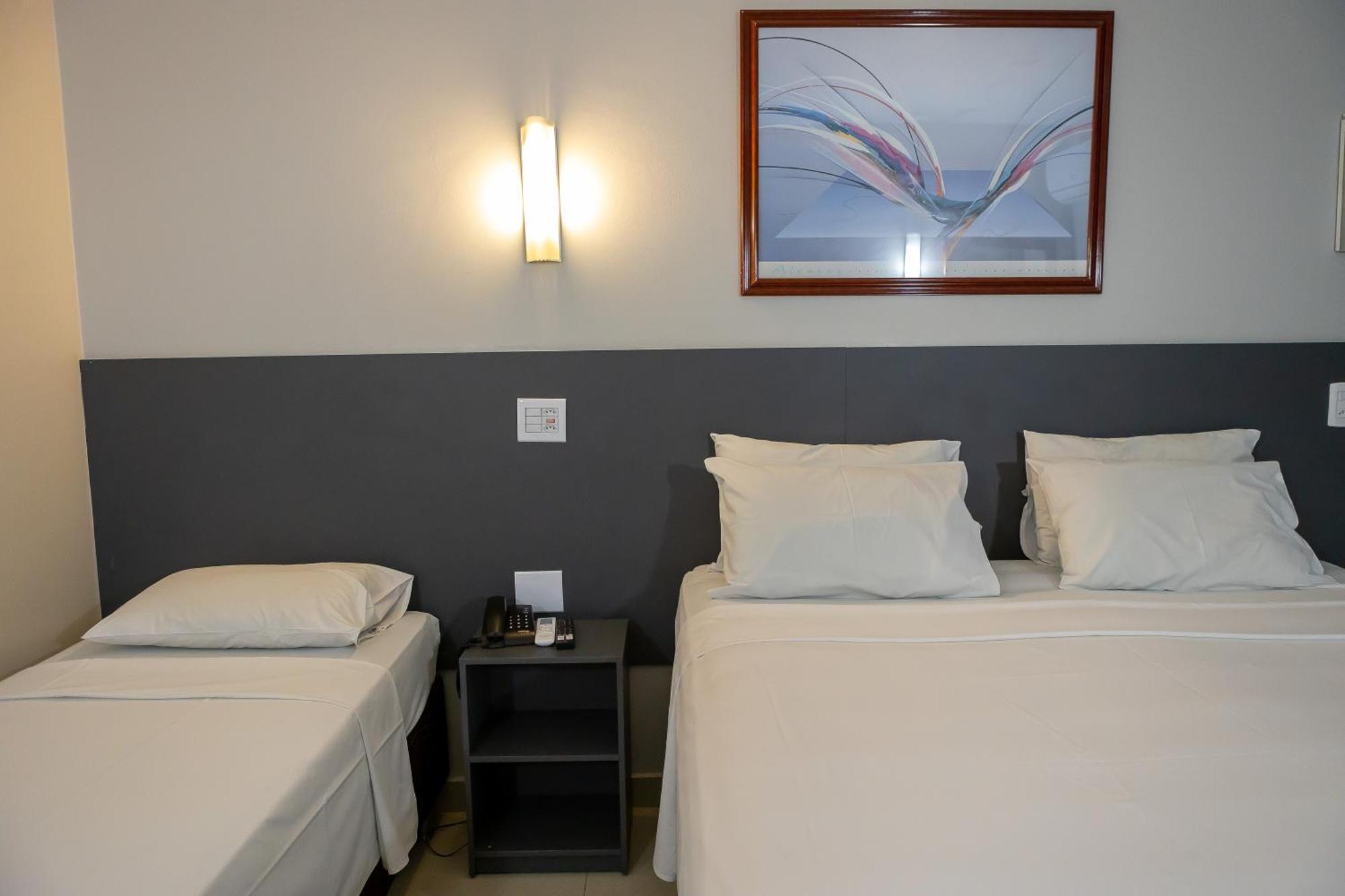 Allegro Hotel Гояния Экстерьер фото
